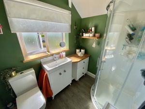 Shower Room/WC- click for photo gallery